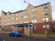 3 Bedrooms Flat for rent in Carfrae Street, Glasgow G3