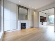 3 Bedrooms Flat for rent in Christchurch Hill, London NW3
