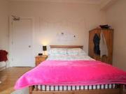 3 Bedrooms Flat for rent in Church Street, Hillhead G11