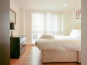 3 Bedrooms Flat for rent in Colette Court, Eleanor...