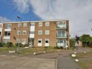 3 Bedrooms Flat for rent in Courtlands, Patching Hall...