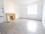 3 Bedrooms Flat for rent in Cowley Road, London SW9