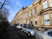3 Bedrooms Flat for rent in Crown Terrace, Glasgow G12