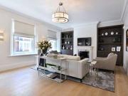 3 Bedrooms Flat for rent in Duke Street, Mayfair, London W1K