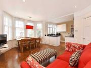3 Bedrooms Flat for rent in Elers Road, London W13
