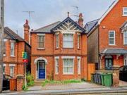 3 Bedrooms Flat for rent in Farnham Road, Guildford GU2