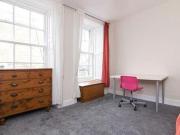 3 Bedrooms Flat for rent in Frederick Street, New Town,...