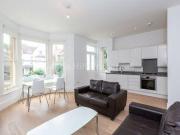 3 Bedrooms Flat for rent in Grange Park, Ealing, London. W5