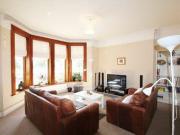 3 Bedrooms Flat for rent in Grosvenor House, 72 Lansdown...