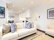 3 Bedrooms Flat for rent in Hamlet Gardens, Chiswick W6