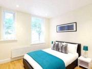 3 Bedrooms Flat for rent in Hamlet Gardens, Hammersmith,...