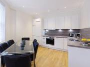 3 Bedrooms Flat for rent in Hamlet Gardens, Hammersmith W6