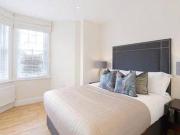 3 Bedrooms Flat for rent in Hamlet Gardens, Ravenscourt...