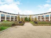 3 Bedrooms Flat for rent in Huntley Crescent, Campbell...