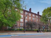 3 Bedrooms Flat for Rent in Kennington Park Road | Foxtons