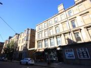 3 Bedrooms Flat for rent in Kersland Street, Glasgow G12
