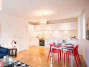 3 Bedrooms Flat for rent in Killick Way, Stepney Green E1