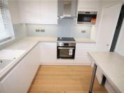 3 Bedrooms Flat for rent in Lainson Street, Southfields SW18