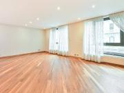 3 Bedrooms Flat for Rent in Lancaster Gate | Foxtons
