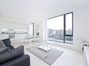 3 Bedrooms Flat for rent in Latitude House, Oval Road,...