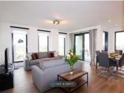 3 Bedrooms Flat for rent in Legacy Tower, London E15