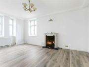 3 Bedrooms Flat for rent in Leonard Court, Edwardes...