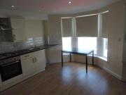 3 Bedrooms Flat for rent in Mackintosh Place, Cardiff,...