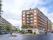 3 Bedrooms Flat for rent in Maitland Court, Lancaster...