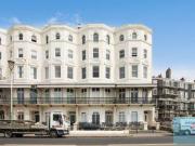 3 Bedrooms Flat for rent in Marine Parade, Brighton BN2