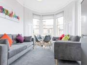 3 Bedrooms Flat for rent in Montpelier Park,...