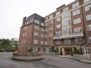 3 Bedrooms Flat for rent in Northways, College Crescent,...