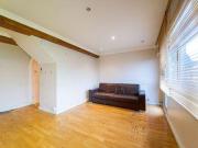 3 Bedrooms Flat for rent in Plaistow Road, London E15