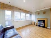 3 Bedrooms Flat for rent in Plaistow Road, London E15