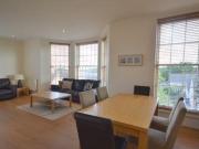 3 Bedrooms Flat for rent in Princess Park Manor, Royal...