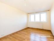 3 Bedrooms Flat for rent in Regent Court, 190 Ballards...