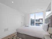 3 Bedrooms Flat for Rent in Rochester Place | Foxtons