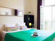 3 Bedrooms Flat for rent in Rochester Road, London NW1