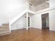 3 Bedrooms Flat for rent in Russell Quay, West Street,...