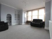 3 Bedrooms Flat for rent in Selborne Road, Southgate,...