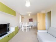 3 Bedrooms Flat for Rent in Seven Sisters Road | Foxtons