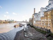 3 Bedrooms Flat for Rent in Shad Thames | Foxtons