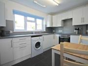 3 Bedrooms Flat for rent in Shaftesbury Road, Canterbury CT2