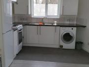 3 Bedrooms Flat for rent in Sheaveshill Avenue,...