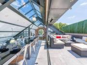 3 Bedrooms Flat for rent in Shoreditch High Street,...