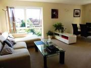 3 Bedrooms Flat for rent in Southfield Road, Westbury On...