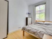3 Bedrooms Flat for rent in St. Pauls Road, London N1