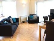 3 Bedrooms Flat for rent in The Royal, Wilton Place,...