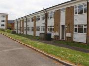 3 Bedrooms Flat for rent in Thornton Crescent, Wilton,...