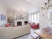 3 Bedrooms Flat for rent in Trouville Road, London SW4