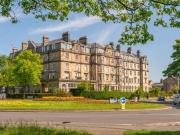 3 Bedrooms Flat for rent in Tudor Court, Prince Of Wales...